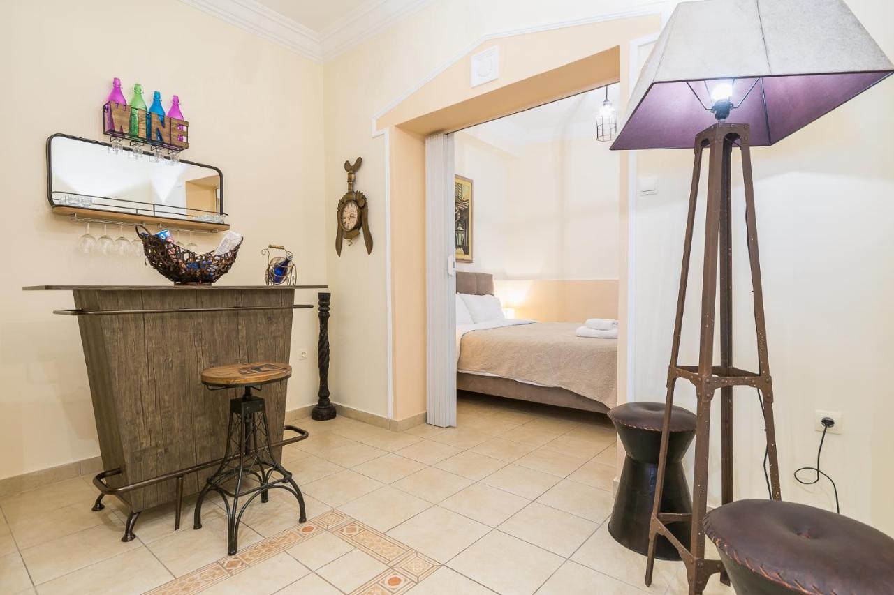 Bed and Breakfast Family House Next To Acropolis à Athènes Extérieur photo