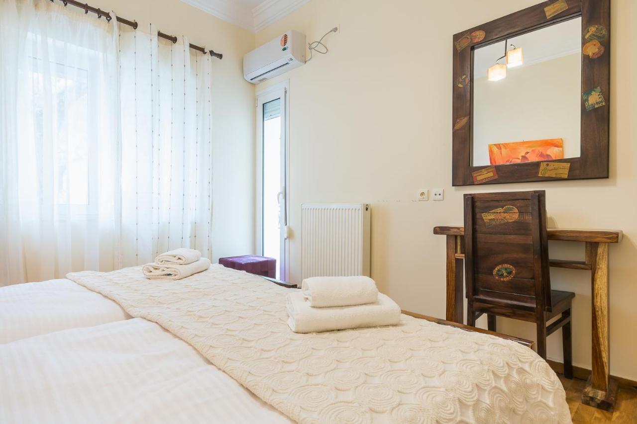 Bed and Breakfast Family House Next To Acropolis à Athènes Extérieur photo