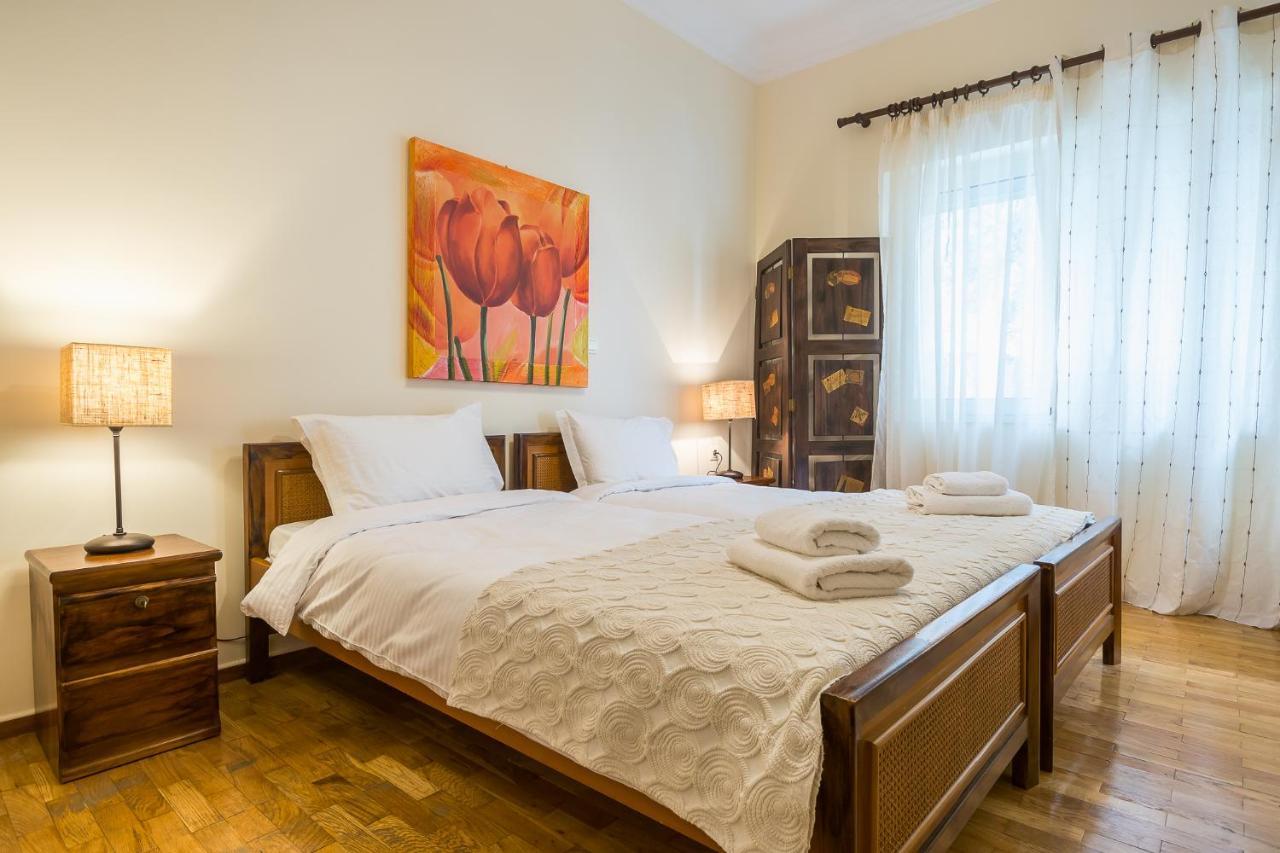 Bed and Breakfast Family House Next To Acropolis à Athènes Extérieur photo